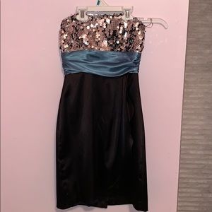 Black and blue strapless dress with sequin top
